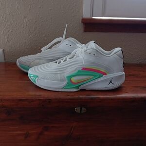 Nike Air Jordan Luka 1 Size 11 Worn Once